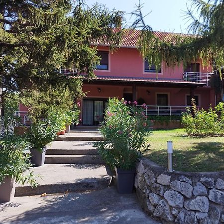 Apartment&Rooms Aleksandar Golubac Bagian luar foto