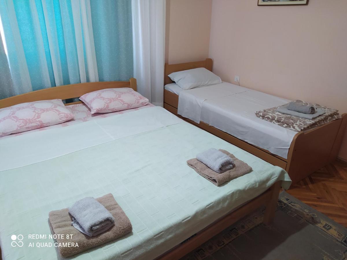 Apartment&Rooms Aleksandar Golubac Bagian luar foto