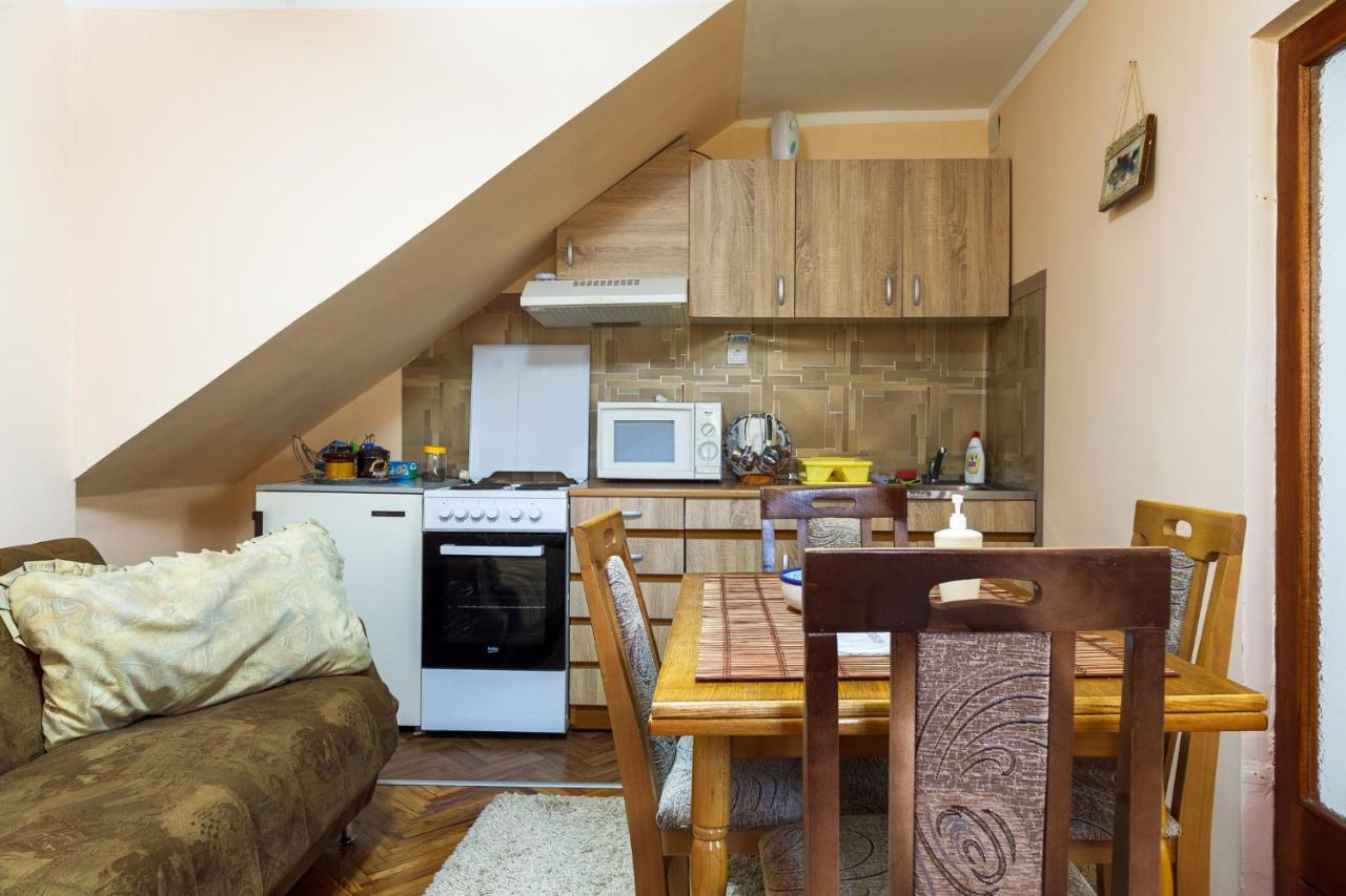 Apartment&Rooms Aleksandar Golubac Bagian luar foto