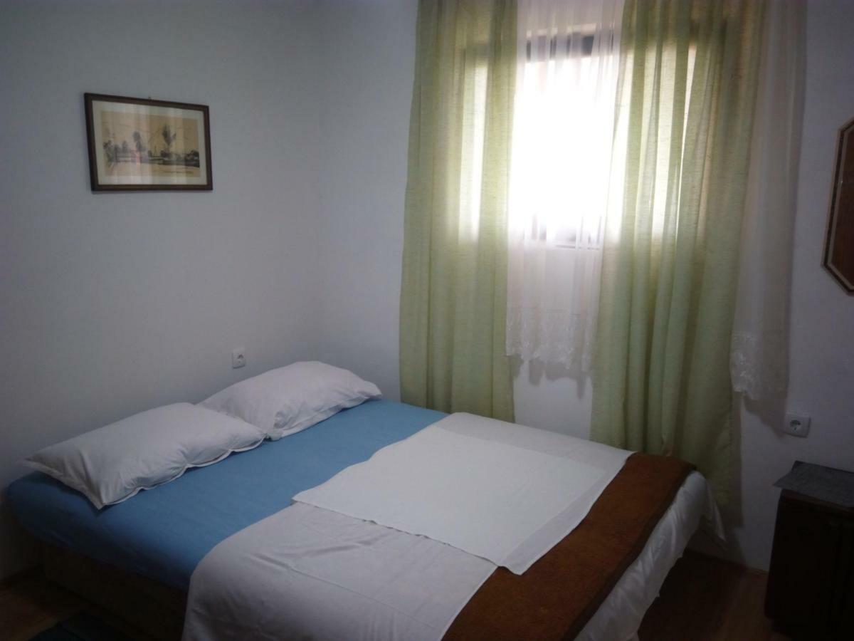 Apartment&Rooms Aleksandar Golubac Bagian luar foto