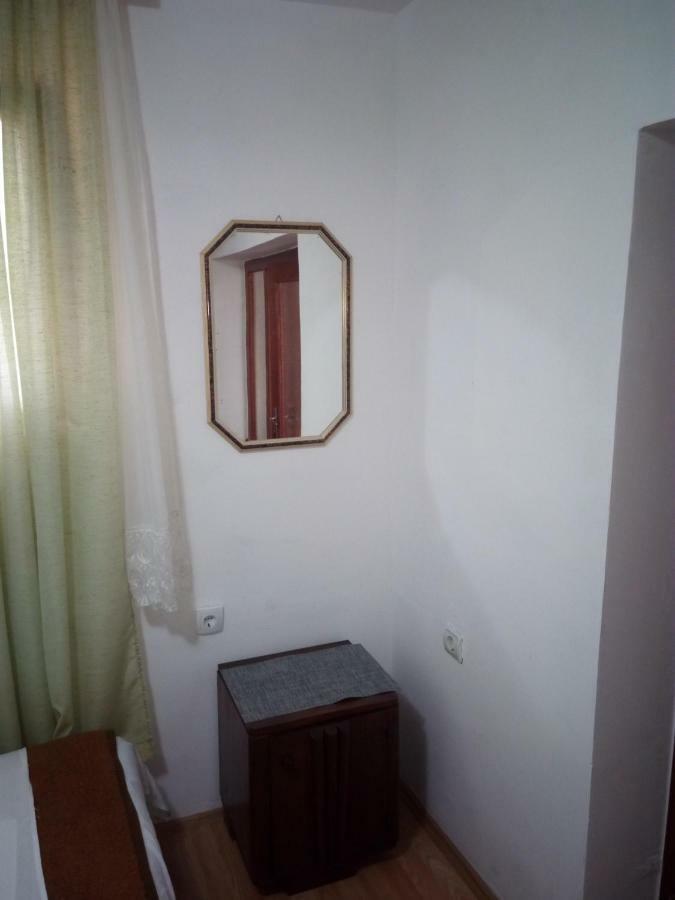 Apartment&Rooms Aleksandar Golubac Bagian luar foto